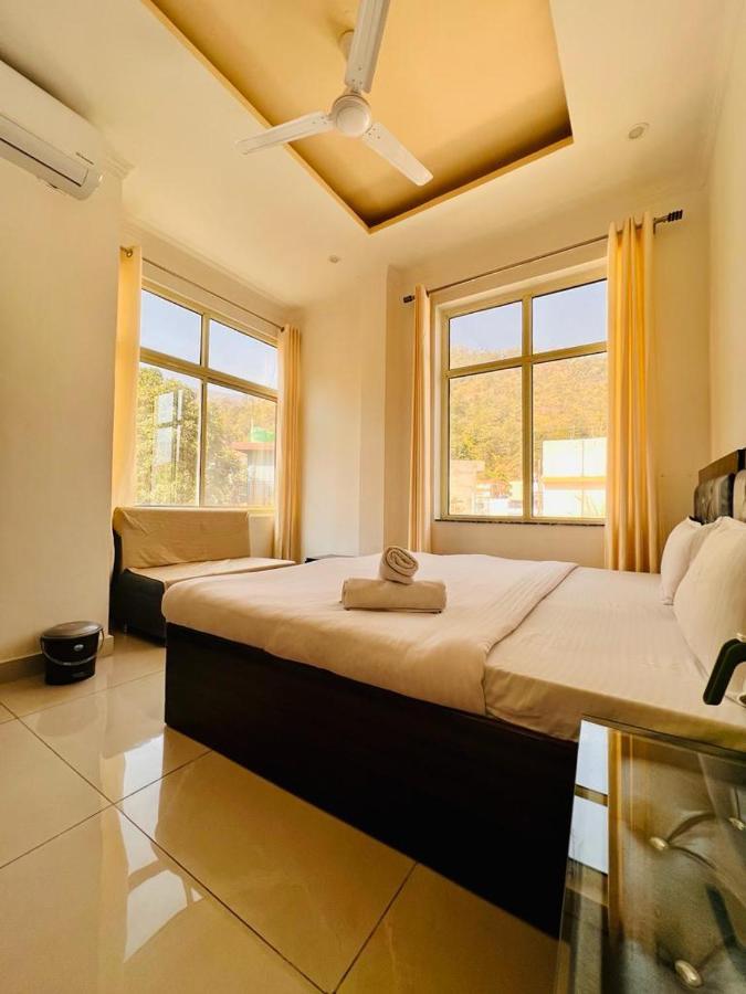 Hotel Paradise Palm Rishikesh Luaran gambar