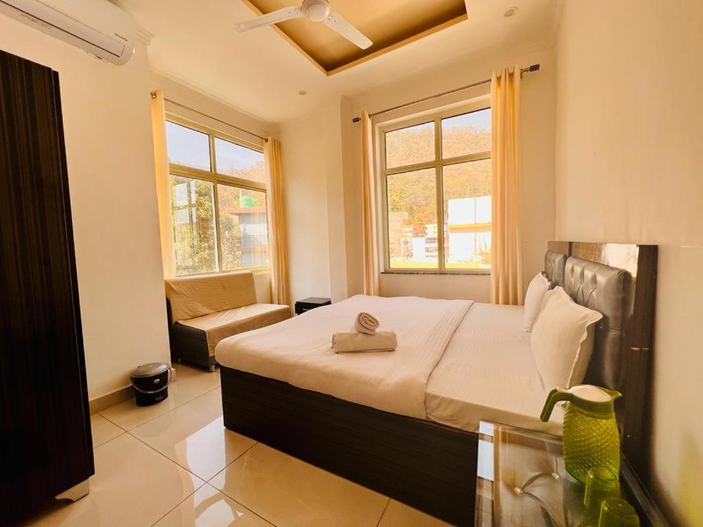 Hotel Paradise Palm Rishikesh Luaran gambar